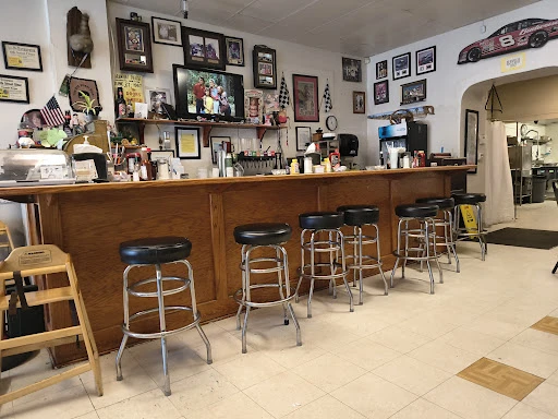 Sixth Street Diner photo 7