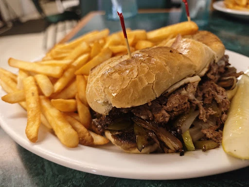 Sixth Street Diner photo 6